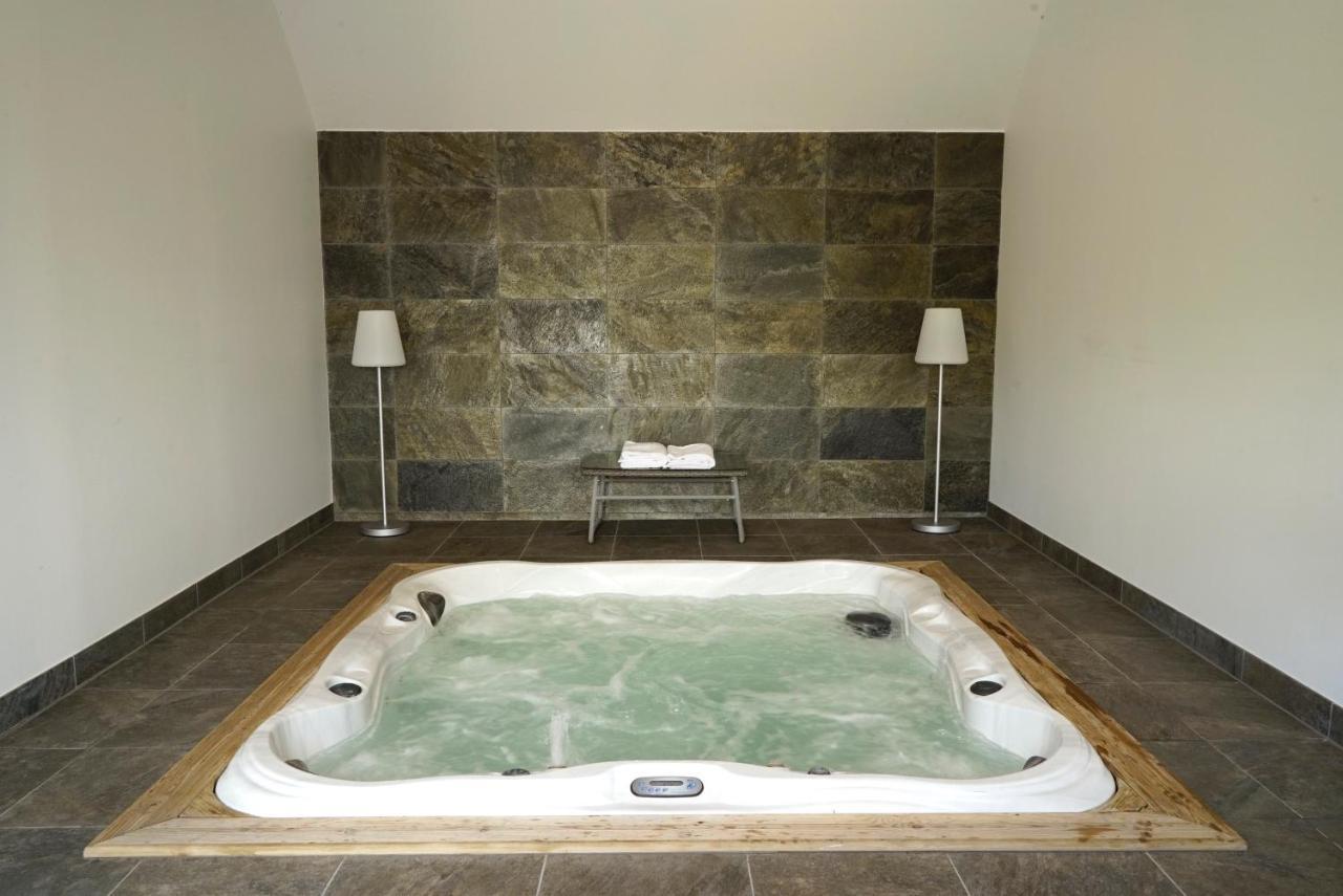 Tweepersoonskamer met 1 of 2 Bedden en Eigen Badkamer